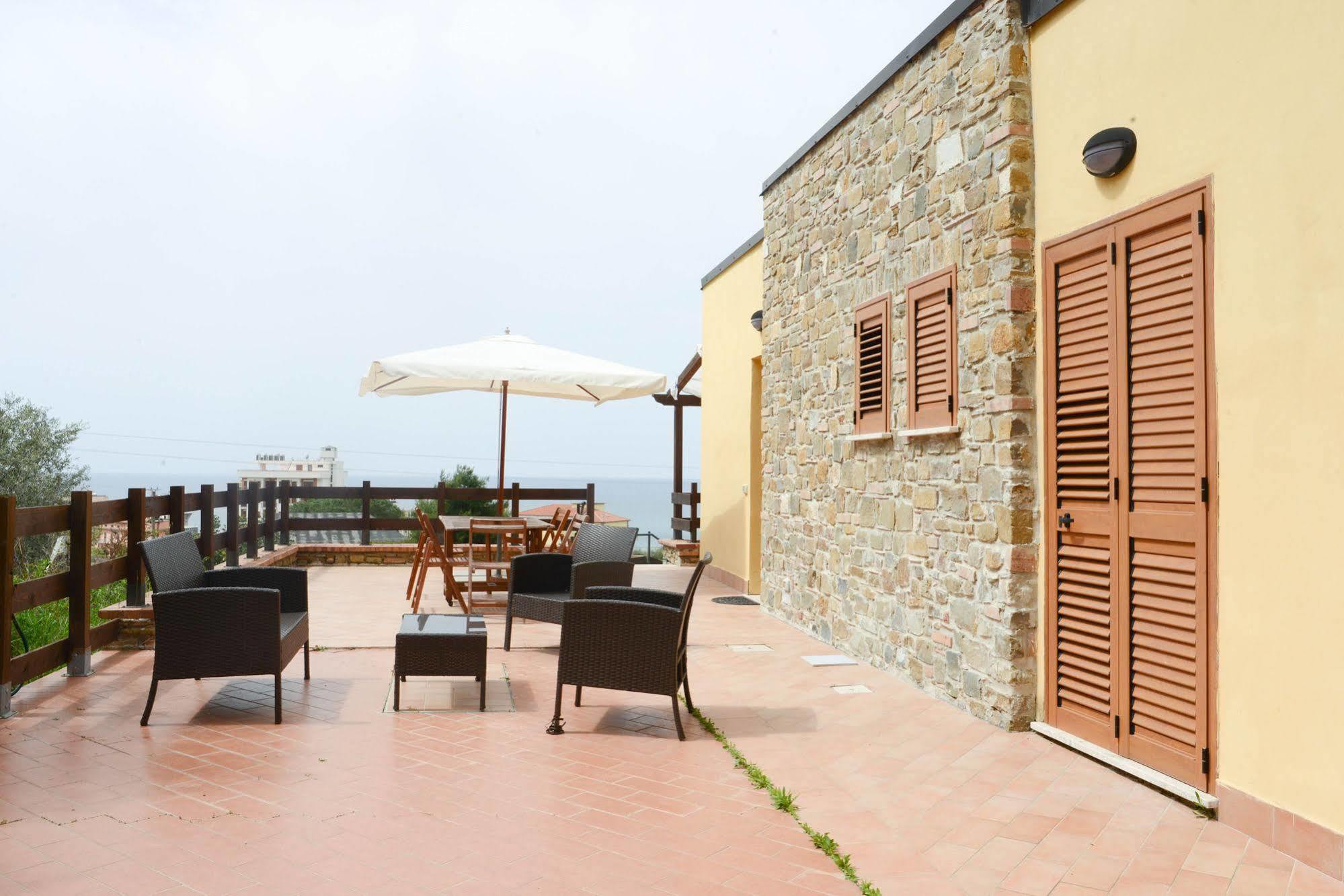 Appartamenti Le Giare Acciaroli Exterior foto